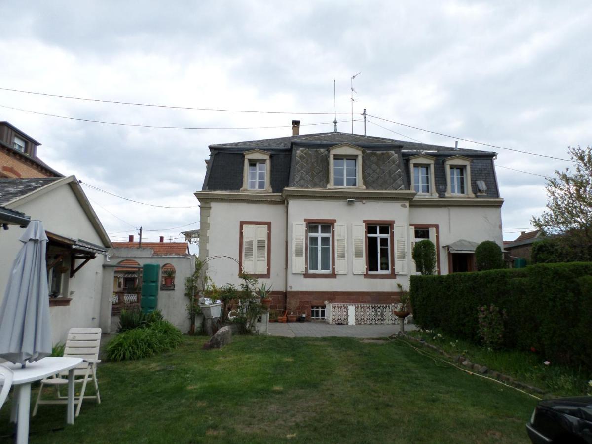 Studio-appartement à proximité d'une maison de Maître de 1904 Haguenau Extérieur photo